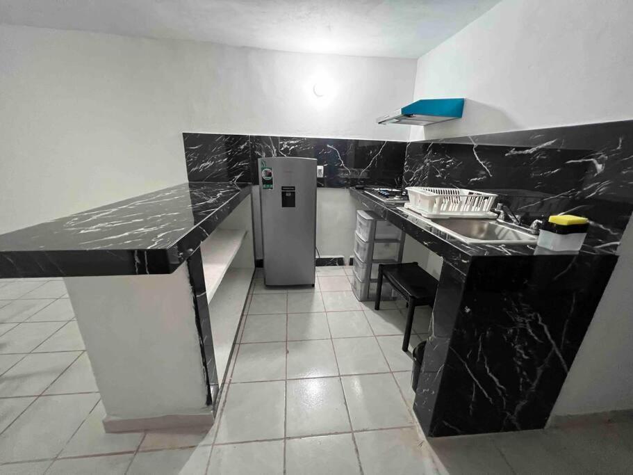 Departamento Todo Cerca Playa Azul Apartment Manzanillo Luaran gambar